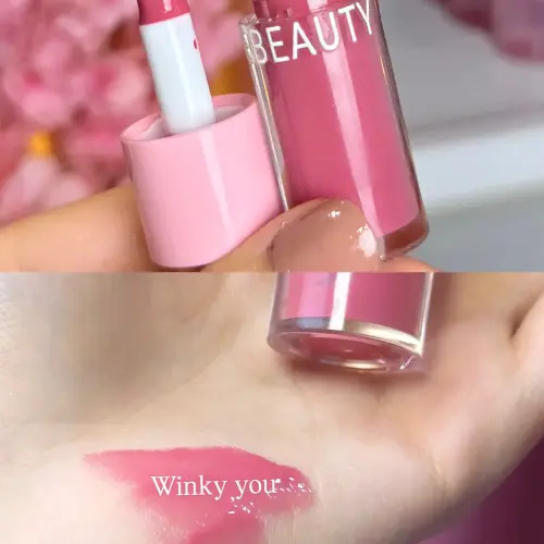 LIPGLOSS